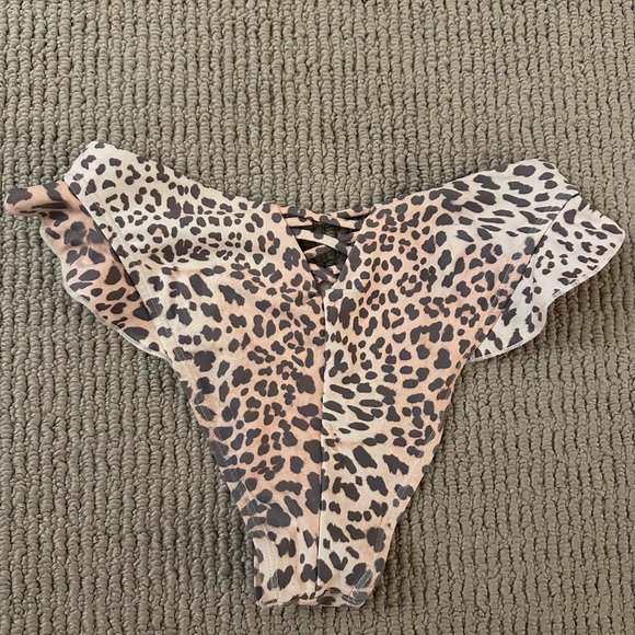 Altard State Leopard Bikini - Picture 2 of 4